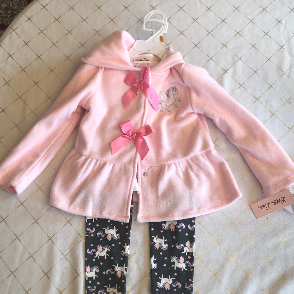 NEW Three piece toddler polar fleece unicorn set